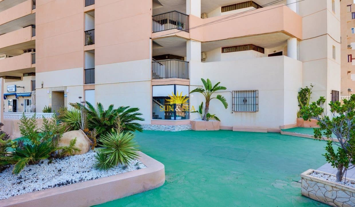 2 camera da letto Appartamento da affittare in Torrevieja - 1.000 € (Rif: 9996303)