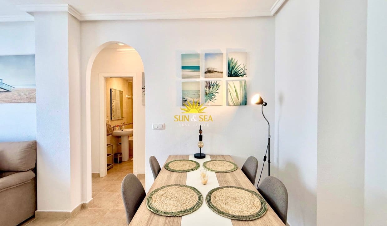 2 bedroom Townhouse for rent in Torrevieja with pool garage - € 950 (Ref: 9997519)