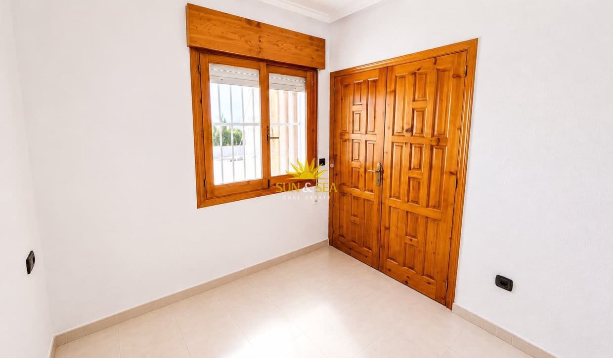 1 chambre Maison de Ville à vendre à Ciudad Quesada avec piscine - 105 000 € (Ref: 9997520)