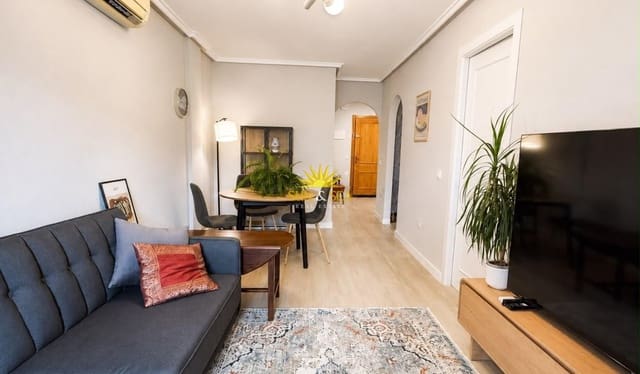 Apartamento de 1 habitación en Antonio Machado, Torrevieja en venta con piscina - 149.000 € (Ref: 9997817)