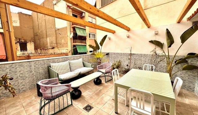 Appartement de 4 chambres à louer à Carolinas Bajas, Alicante ville - 2 850 € (Ref: 9997819)