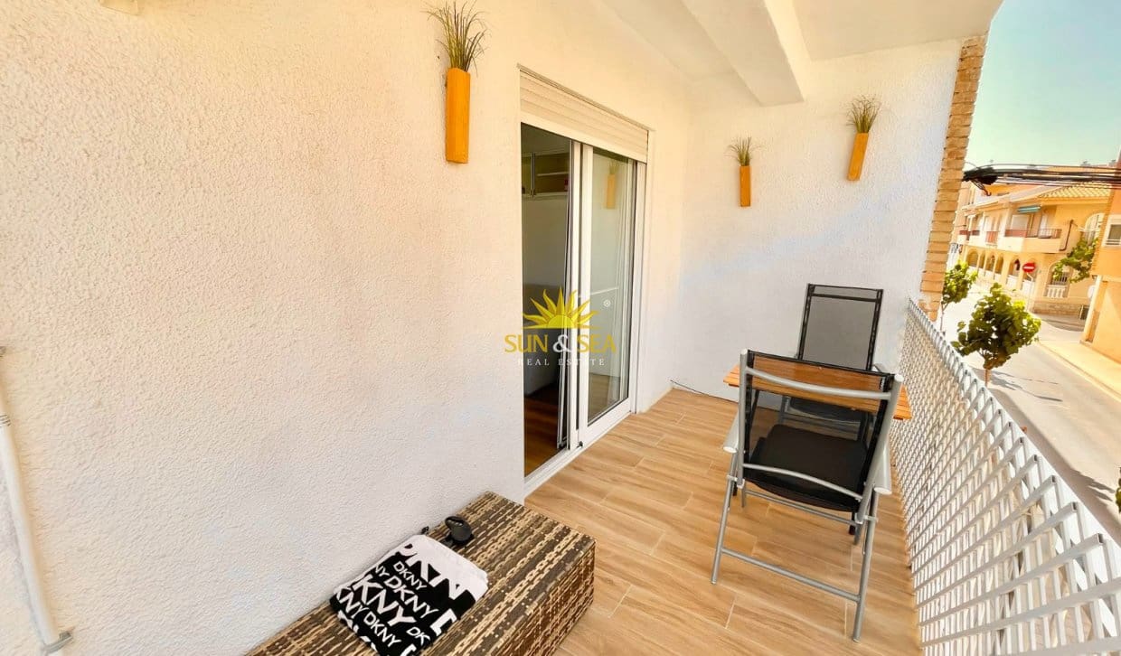 3 sypialnia Apartament do wynajęcia w Torre de la Horadada - 1 300 € (Ref: 9999039)