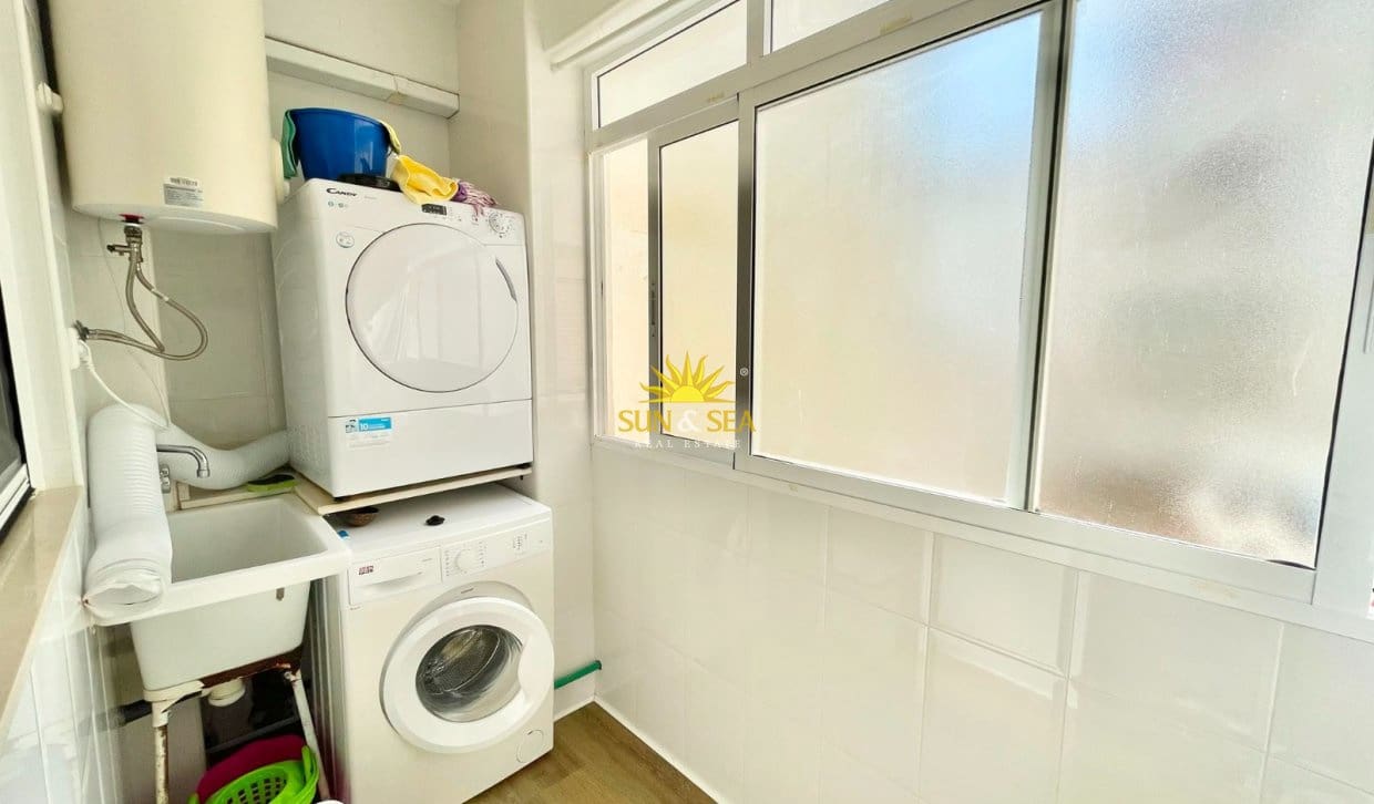 3 sypialnia Apartament do wynajęcia w Torre de la Horadada - 1 300 € (Ref: 9999039)