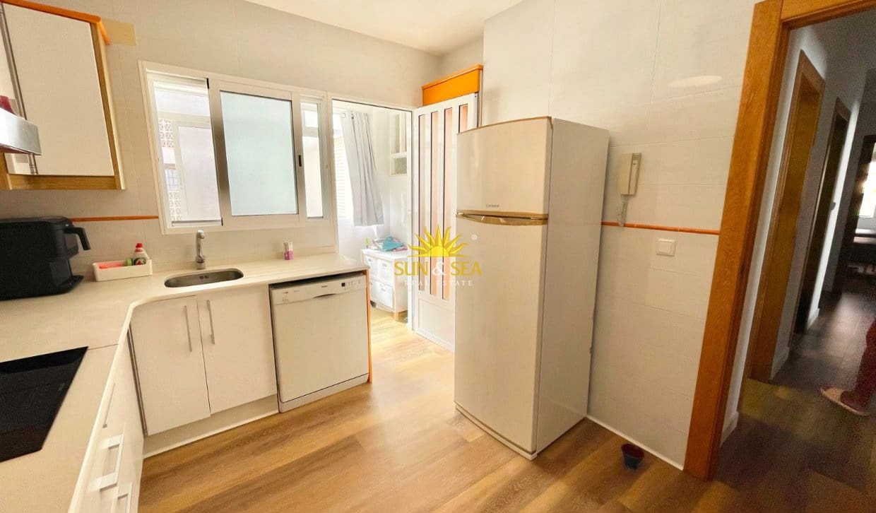 3 sypialnia Apartament do wynajęcia w Torre de la Horadada - 1 300 € (Ref: 9999039)
