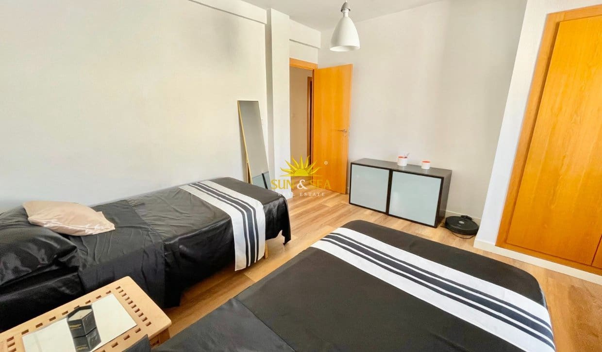 3 sypialnia Apartament do wynajęcia w Torre de la Horadada - 1 300 € (Ref: 9999039)