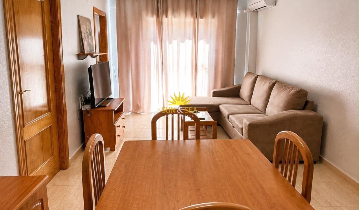 2 makuuhuone Huoneisto myytävänä paikassa Torrevieja mukana uima-altaan - 3 126 000 € (Ref: 9999041)