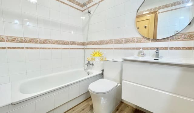 Studio na sprzedaż w Avenida Habaneras - Curva de Palangre, Torrevieja z basenem - 95 000 € (Ref: 9999414)