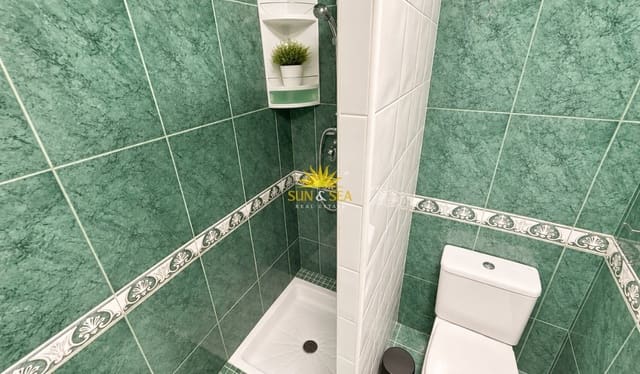 1 chambre Studio à vendre à Avenida Habaneras - Curva de Palangre, Torrevieja avec piscine - 95 000 € (Ref: 9999414)