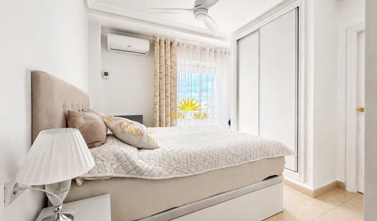 3 soverom Leilighet til salgs i Torrevieja - € 175 000 (Ref: 9999417)