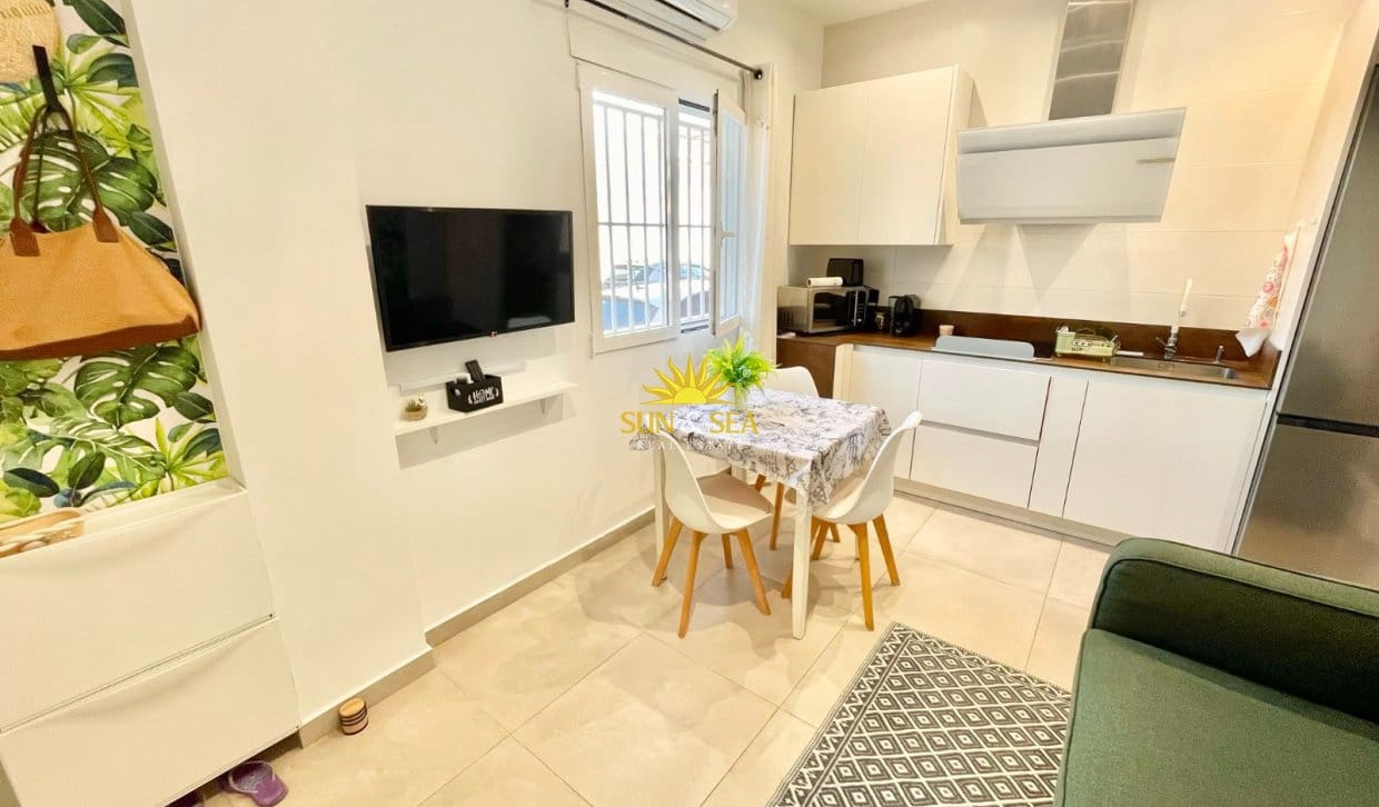 1 sypialnia Studio do wynajęcia w Torre de la Horadada - 750 € (Ref: 9999419)