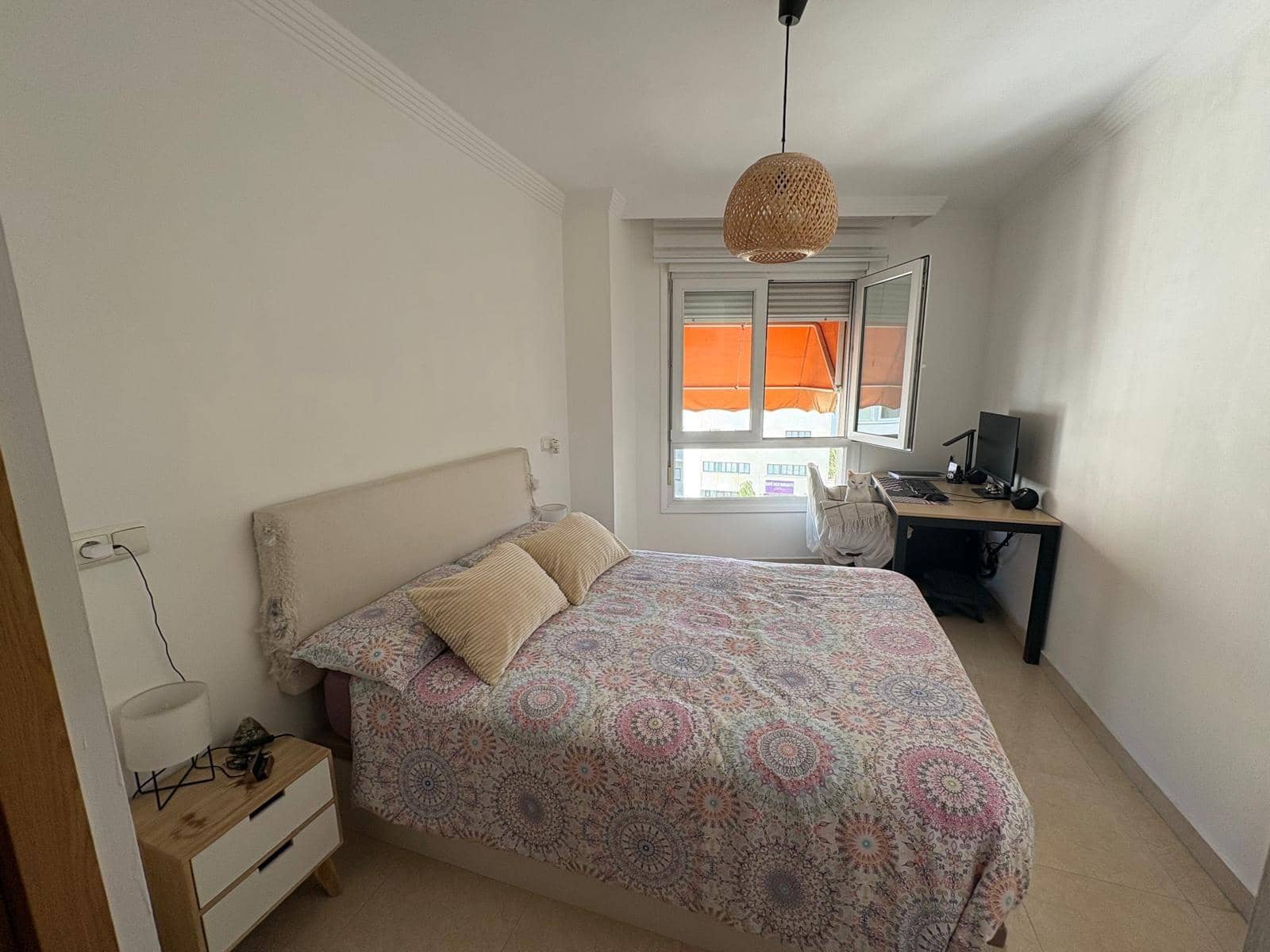 Piso de 3 habitaciones en Algeciras en venta con garaje - 300.000 € (Ref: 10005646)