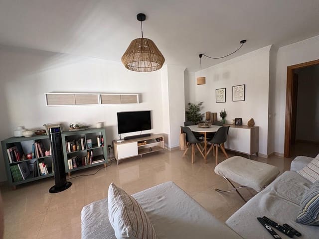 Piso de 3 habitaciones en Algeciras en venta con garaje - 300.000 € (Ref: 10005646)