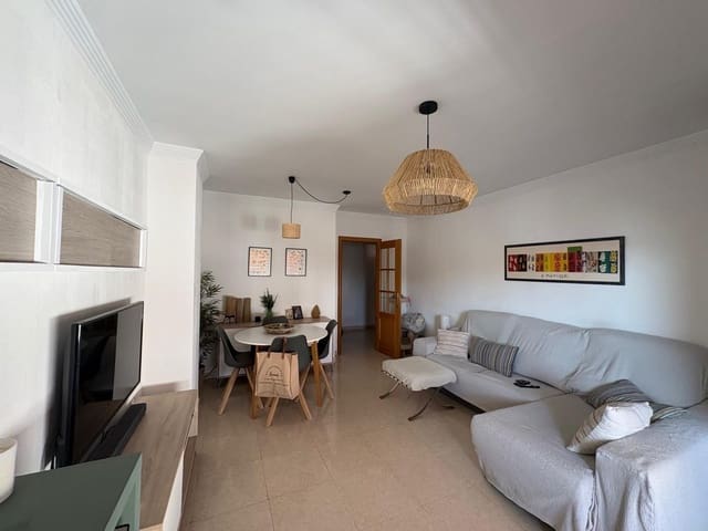 Piso de 3 habitaciones en Algeciras en venta con garaje - 300.000 € (Ref: 10005646)