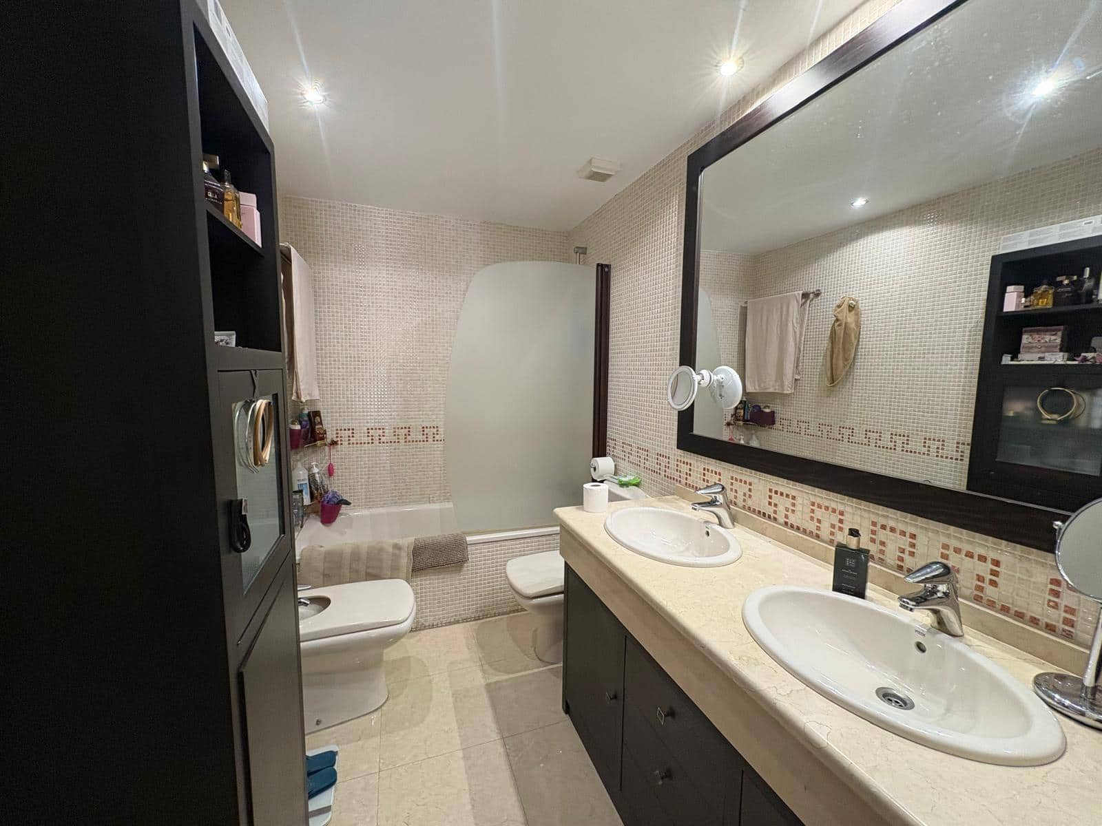 Piso de 3 habitaciones en Algeciras en venta con garaje - 300.000 € (Ref: 10005646)