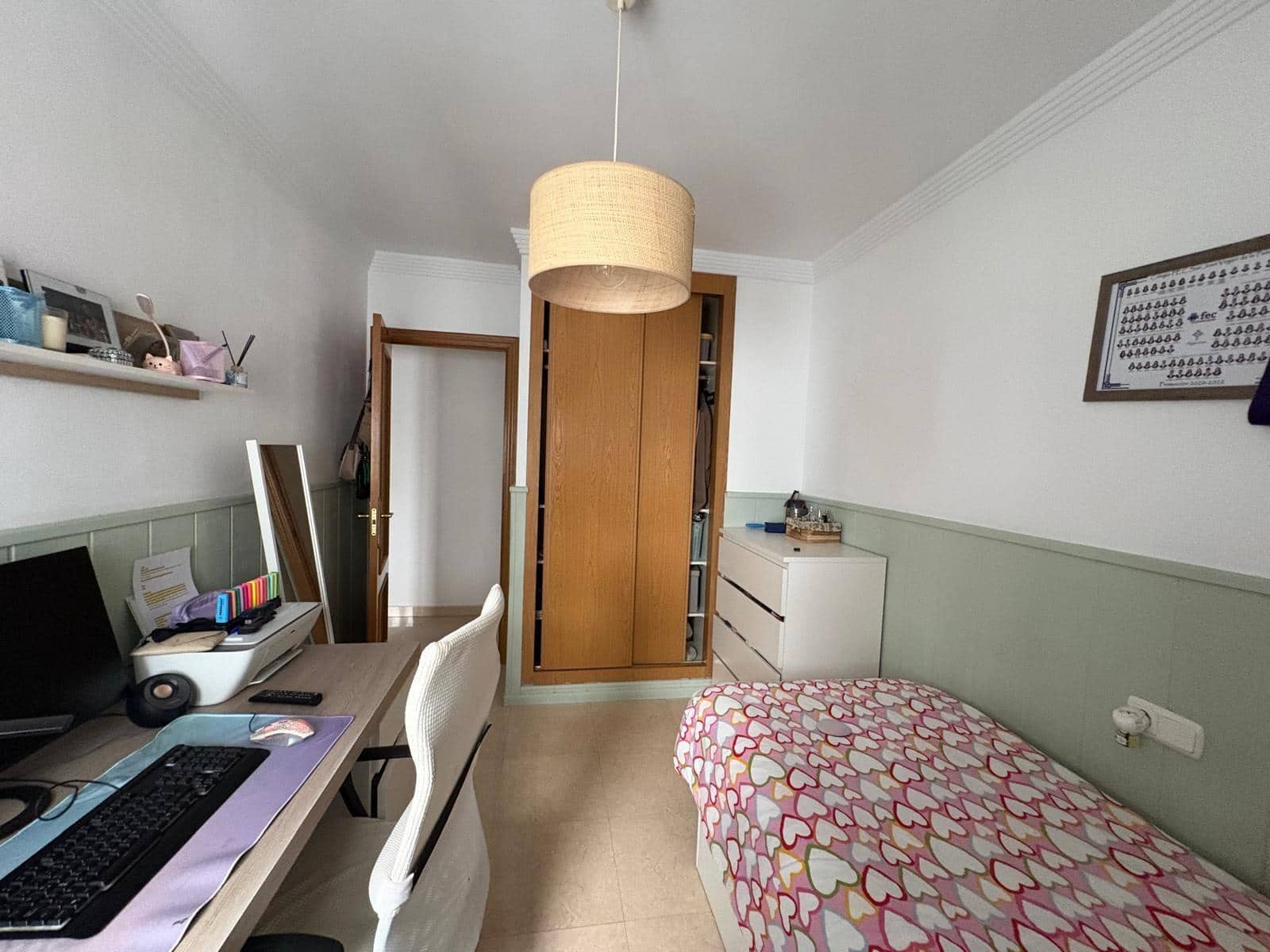 Piso de 3 habitaciones en Algeciras en venta con garaje - 300.000 € (Ref: 10005646)