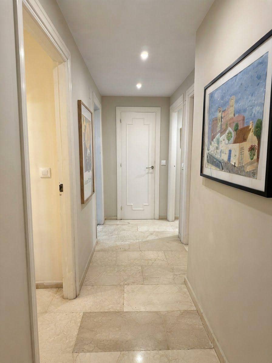 4 soverom Leilighet til salgs i Algeciras med garasje - € 333 000 (Ref: 10076459)