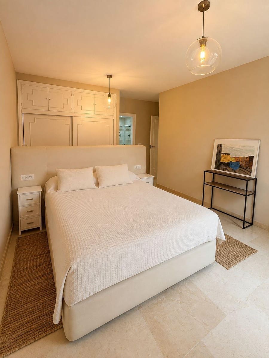 4 soverom Leilighet til salgs i Algeciras med garasje - € 333 000 (Ref: 10076459)