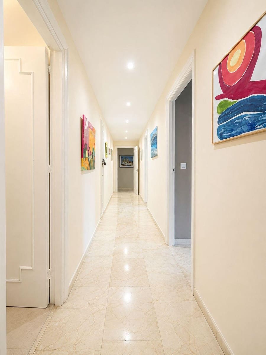 4 soverom Leilighet til salgs i Algeciras med garasje - € 333 000 (Ref: 10076459)