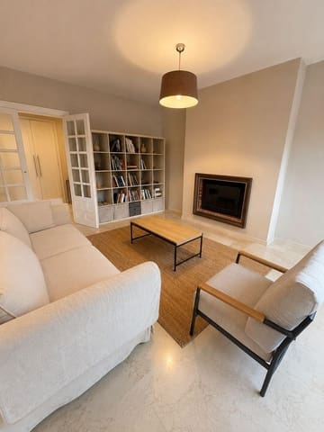 4 sovrum Lägenhet till salu i Algeciras med garage - 333 000 € (Ref: 10076459)