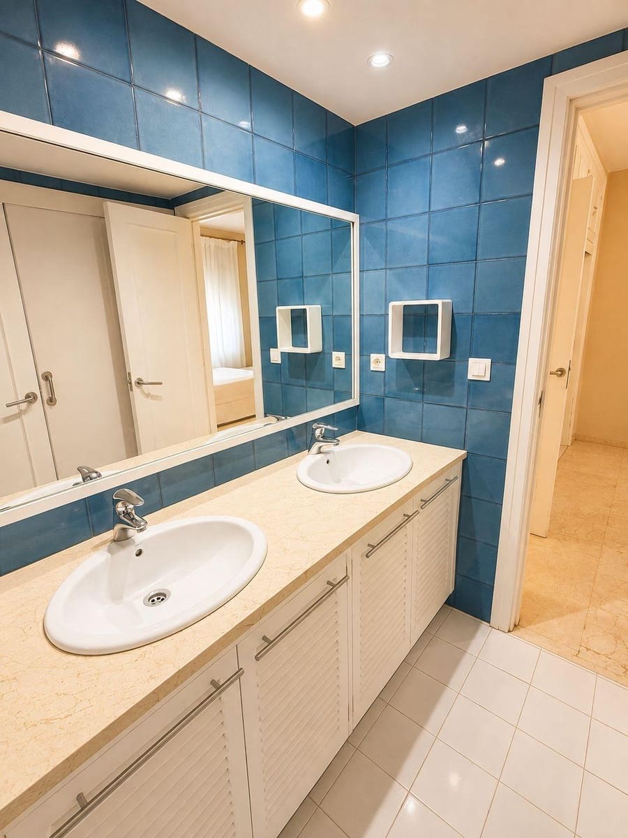 4 soverom Leilighet til salgs i Algeciras med garasje - € 333 000 (Ref: 10076459)