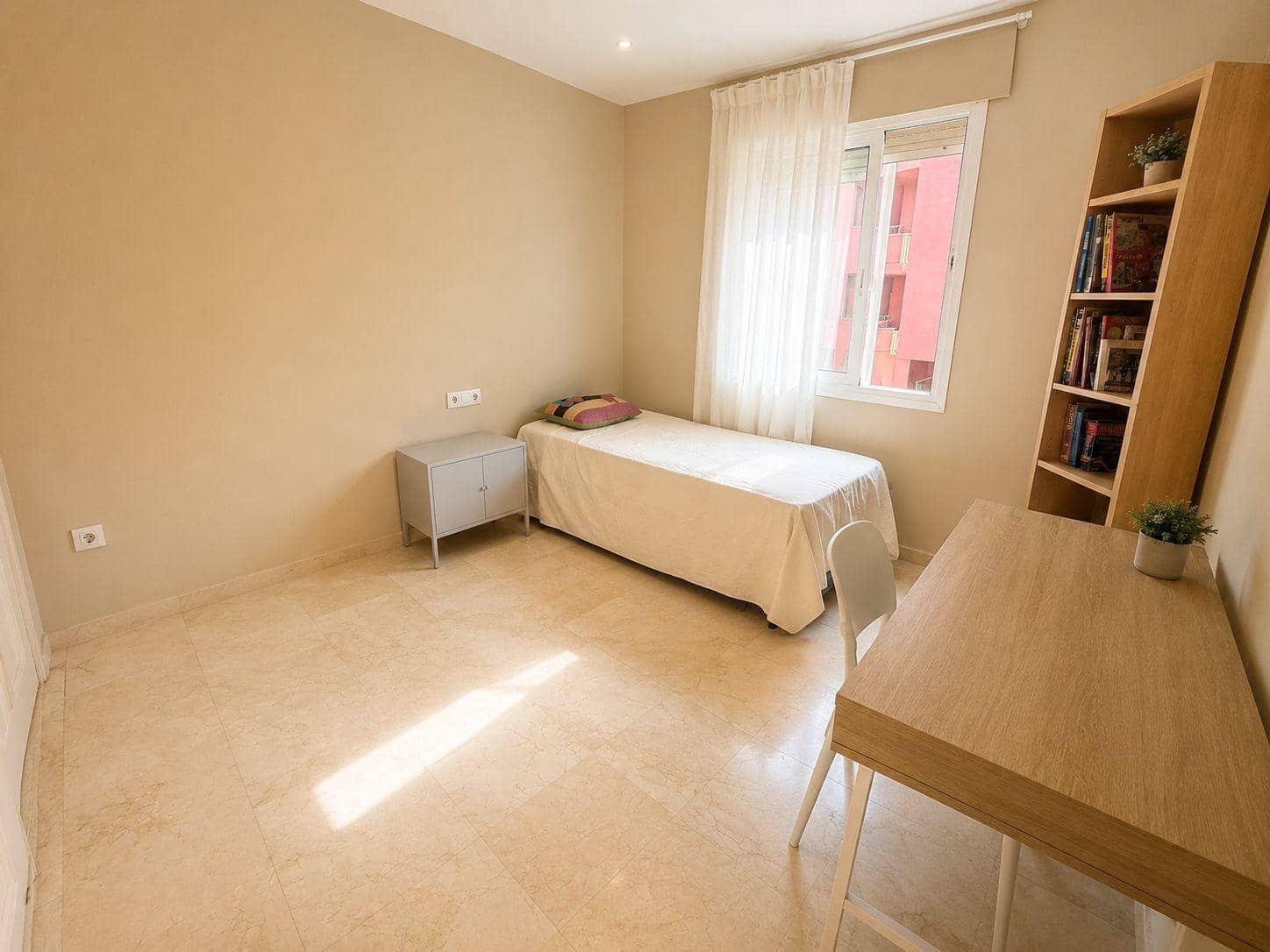 4 soverom Leilighet til salgs i Algeciras med garasje - € 333 000 (Ref: 10076459)