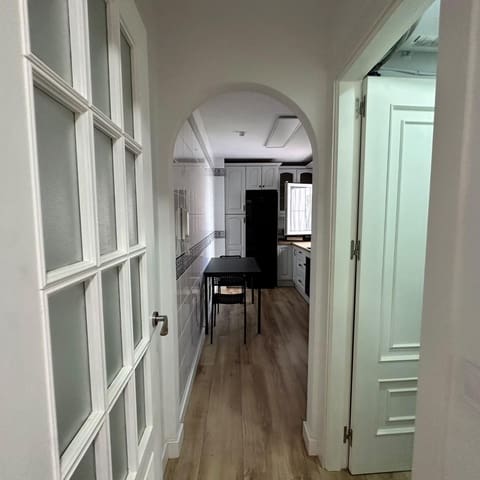 4 bedroom Flat for sale in La Línea de la Concepción - € 250,000 (Ref: 10078401)