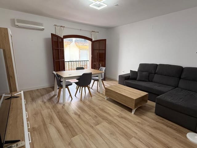 4 bedroom Flat for sale in La Línea de la Concepción - € 250,000 (Ref: 10078401)