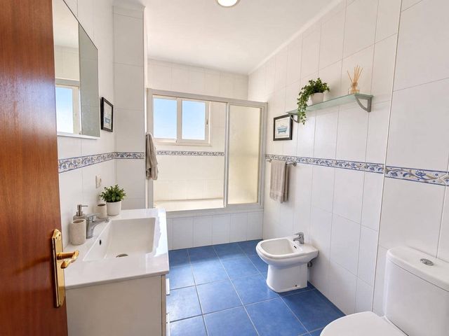 4 camera da letto Appartamento in vendita in La Línea de la Concepción con garage - 325.000 € (Rif: 10119947)