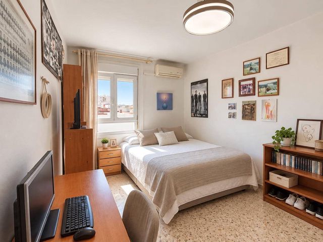 4 camera da letto Appartamento in vendita in La Línea de la Concepción con garage - 325.000 € (Rif: 10119947)