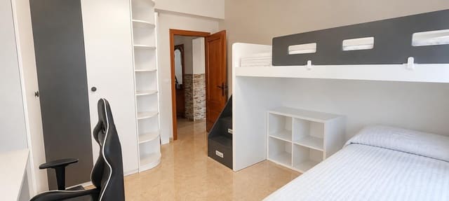 2 camera da letto Appartamento in vendita in La Línea de la Concepción - 210.000 € (Rif: 10129524)