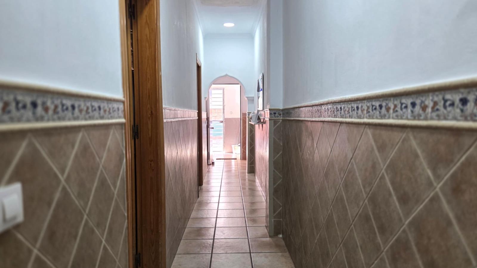 3 bedroom Terraced Villa for sale in La Linea de la Concepcion - € 230,000 (Ref: 10165070)