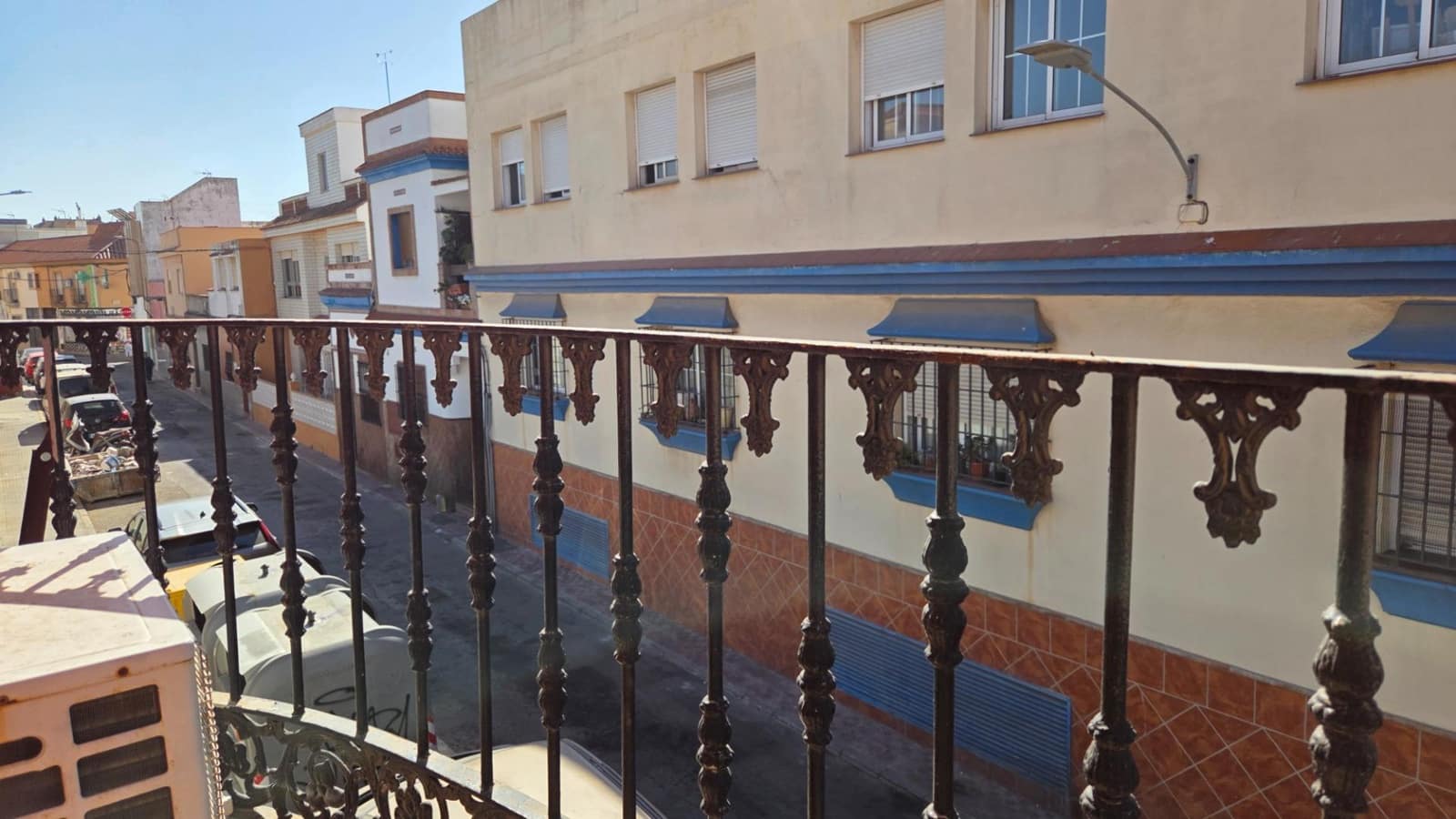 3 bedroom Terraced Villa for sale in La Linea de la Concepcion - € 230,000 (Ref: 10165070)