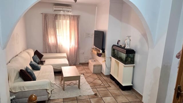 3 soverom Rekkehus til salgs i La Línea de la Concepción - € 230 000 (Ref: 10165070)