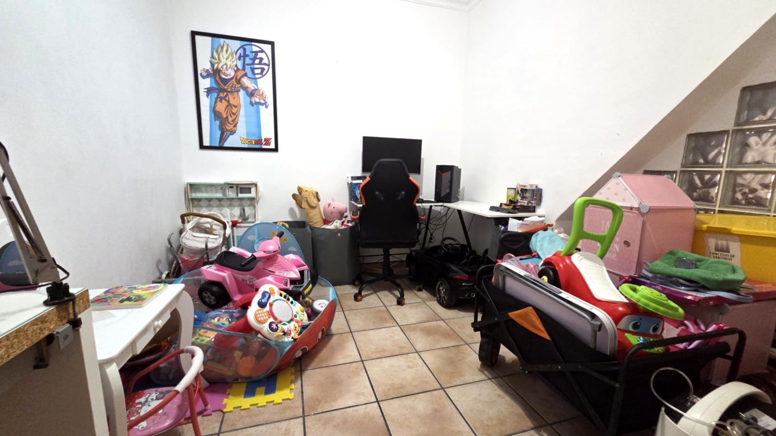3 bedroom Terraced Villa for sale in La Linea de la Concepcion - € 230,000 (Ref: 10165070)