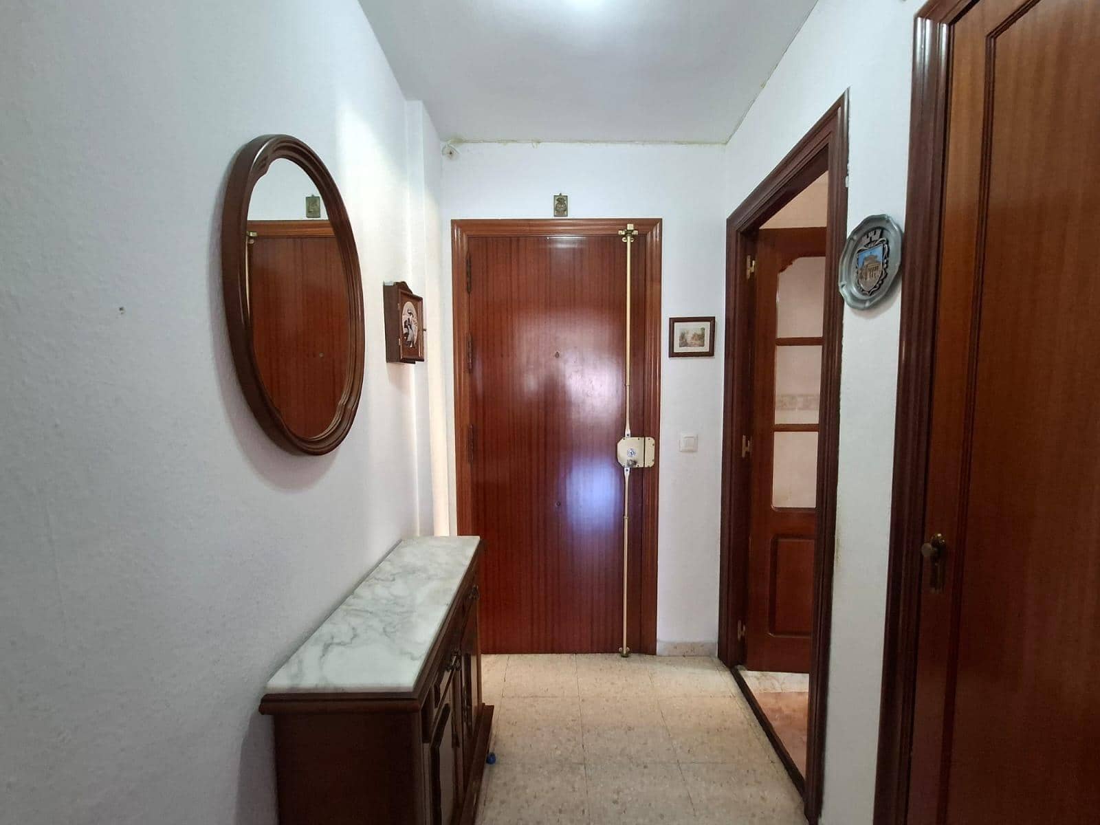 3 slaapkamer Flat te koop in Algeciras - € 144.000 (Ref: 10171727)
