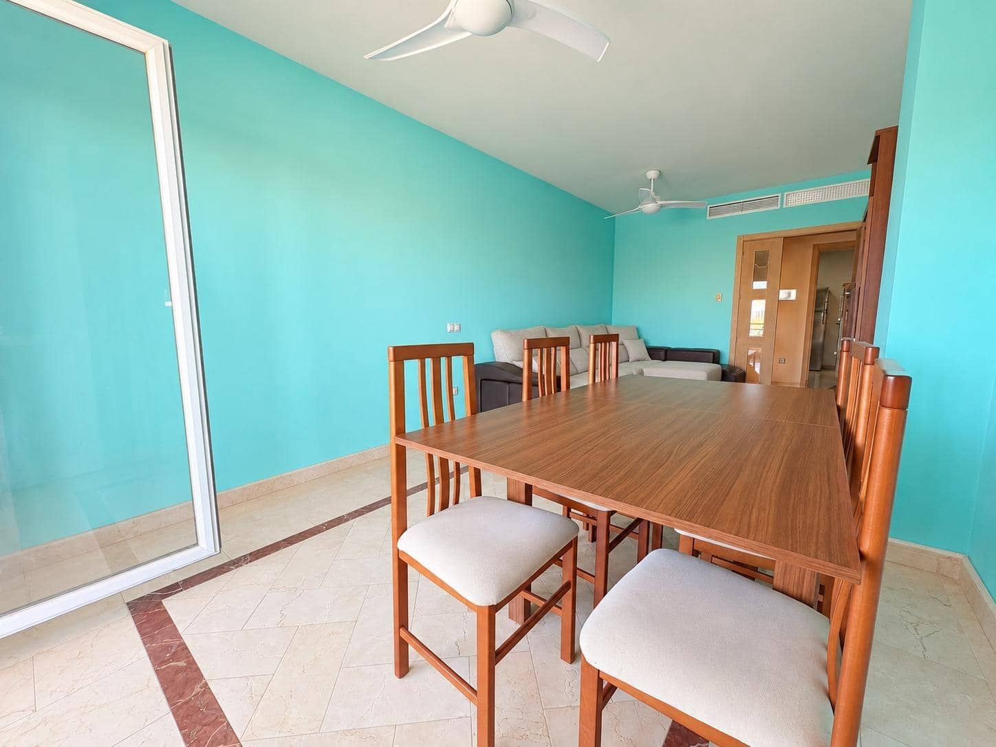 3 slaapkamer Flat te koop in Los Barrios met zwembad garage - € 283.000 (Ref: 10171728)