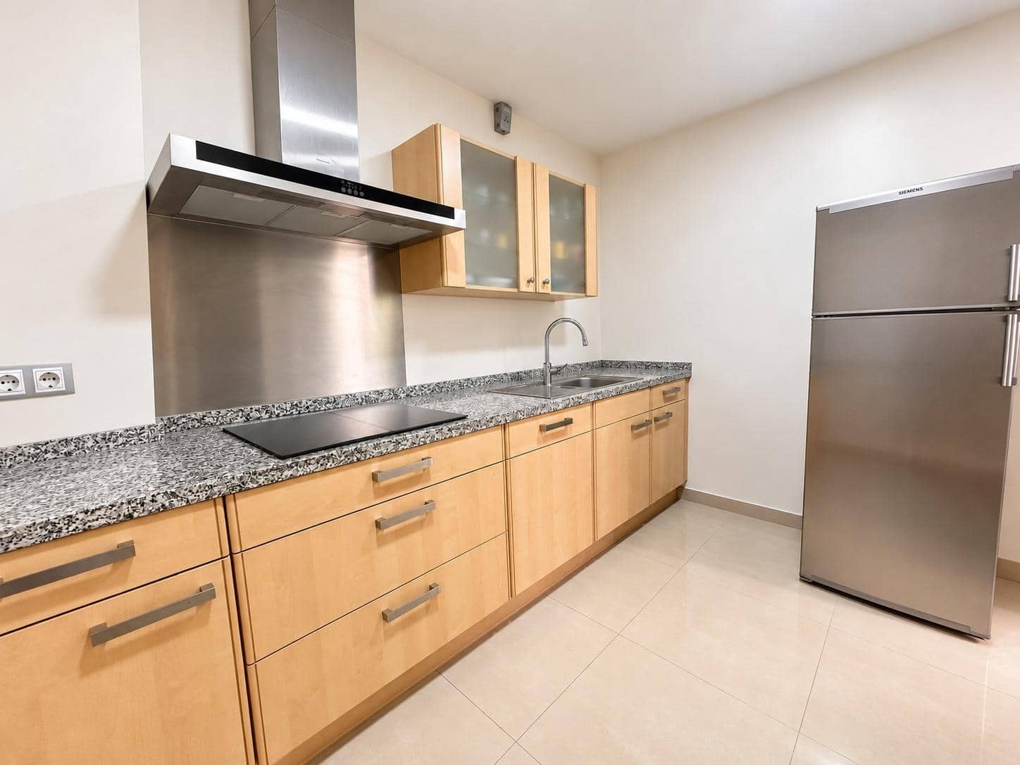 3 slaapkamer Flat te koop in Los Barrios met zwembad garage - € 283.000 (Ref: 10171728)