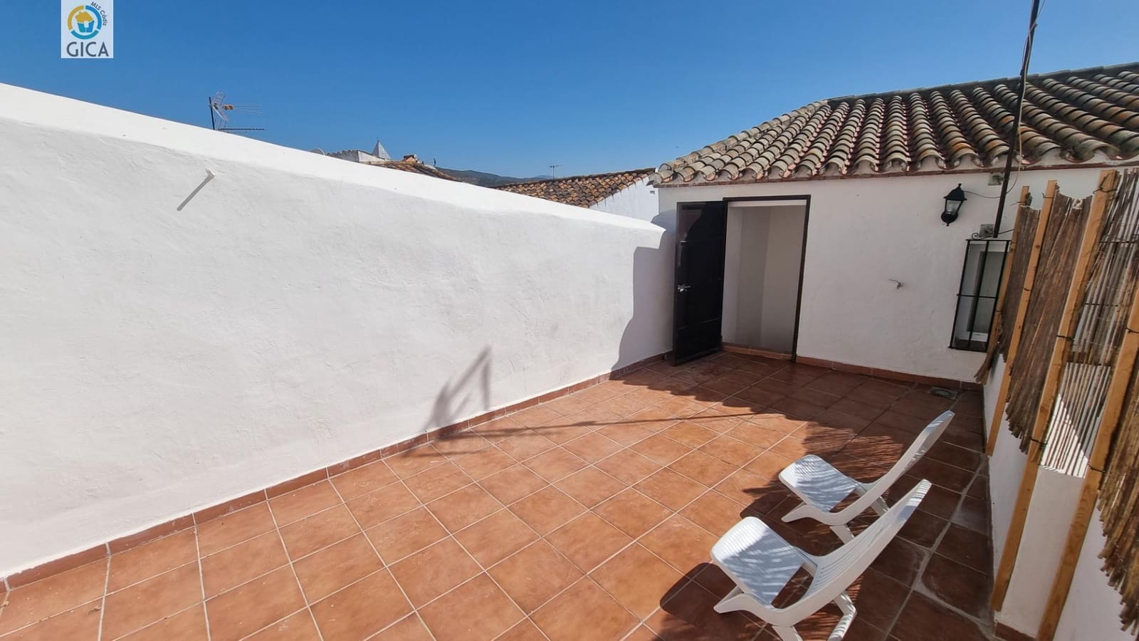 4 bedroom Villa for sale in Jimena de la Frontera € 93,000 (Ref 7736536)