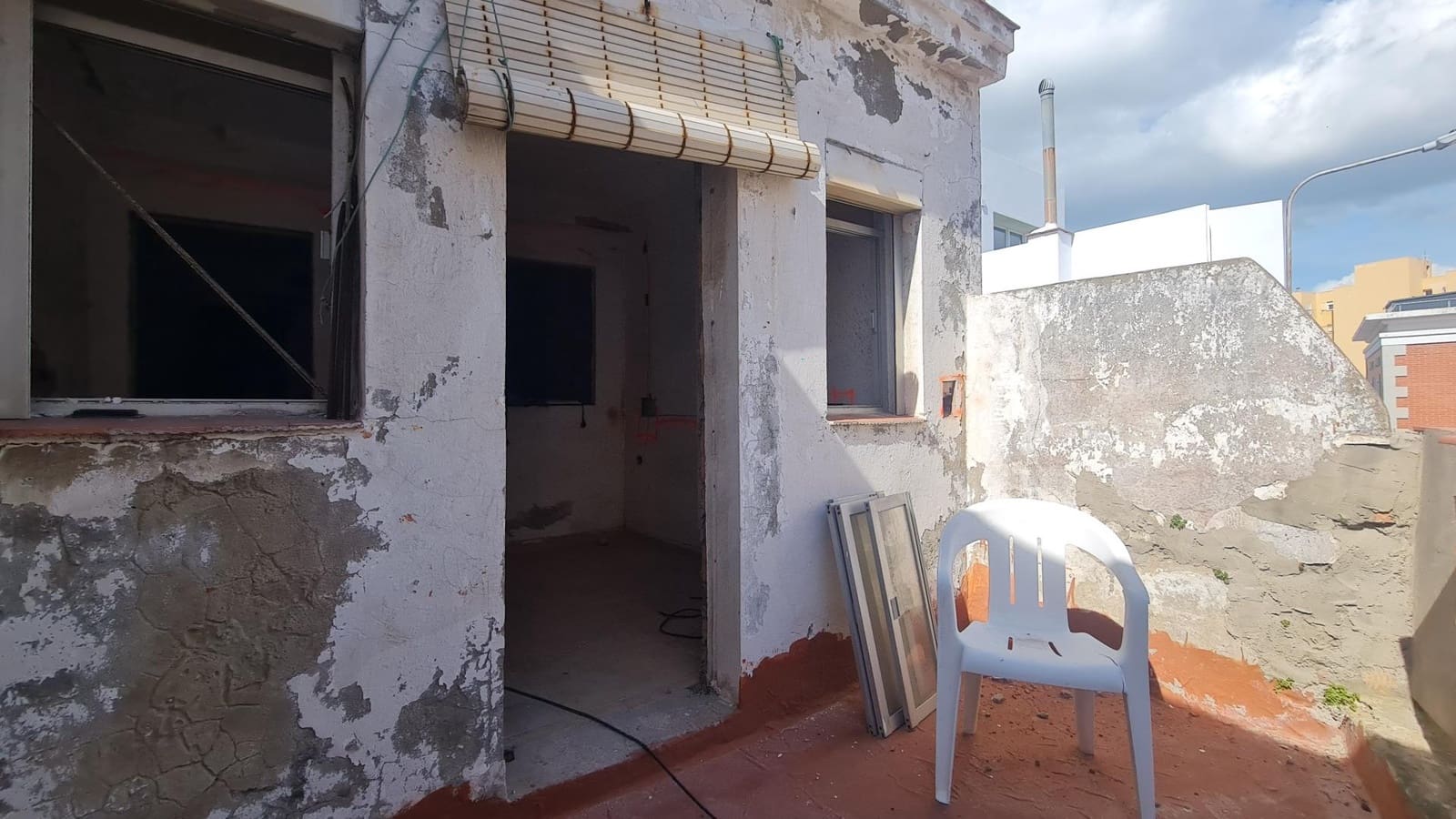 3 sovrum Hus till salu i La Linea de la Concepcion - 130 000 € (Ref: 8857372)