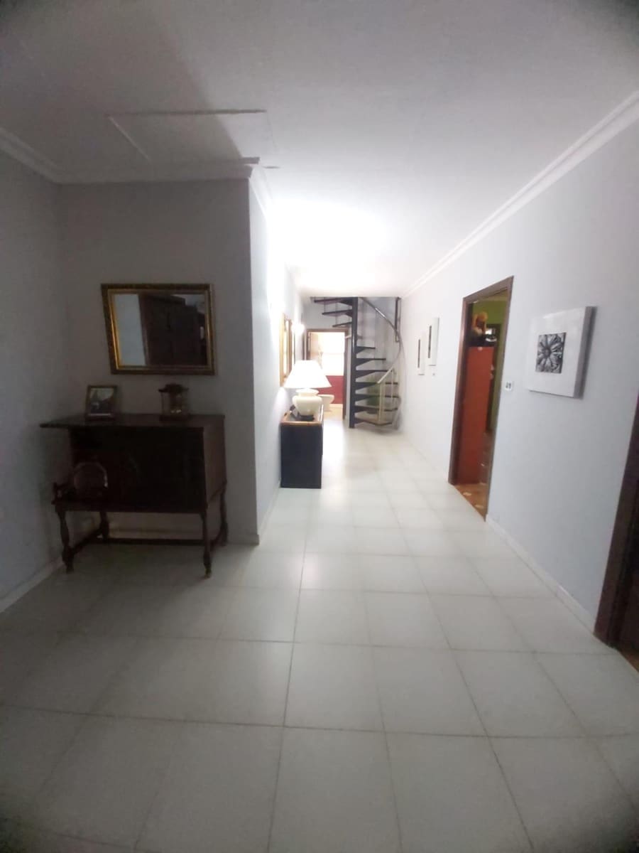 7 soveværelse Villa til salg i Algeciras - € 617.000 (Ref: 8915439)