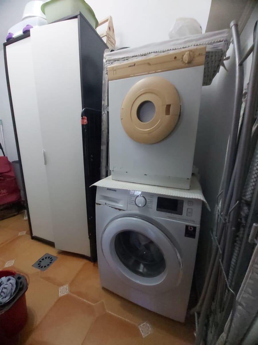 7 soveværelse Villa til salg i Algeciras - € 617.000 (Ref: 8915439)