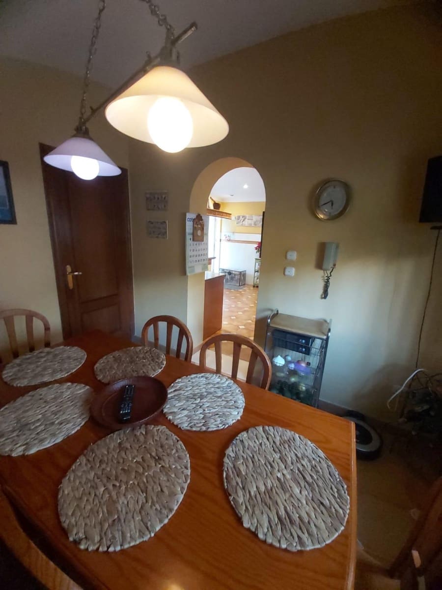 7 soveværelse Villa til salg i Algeciras - € 617.000 (Ref: 8915439)