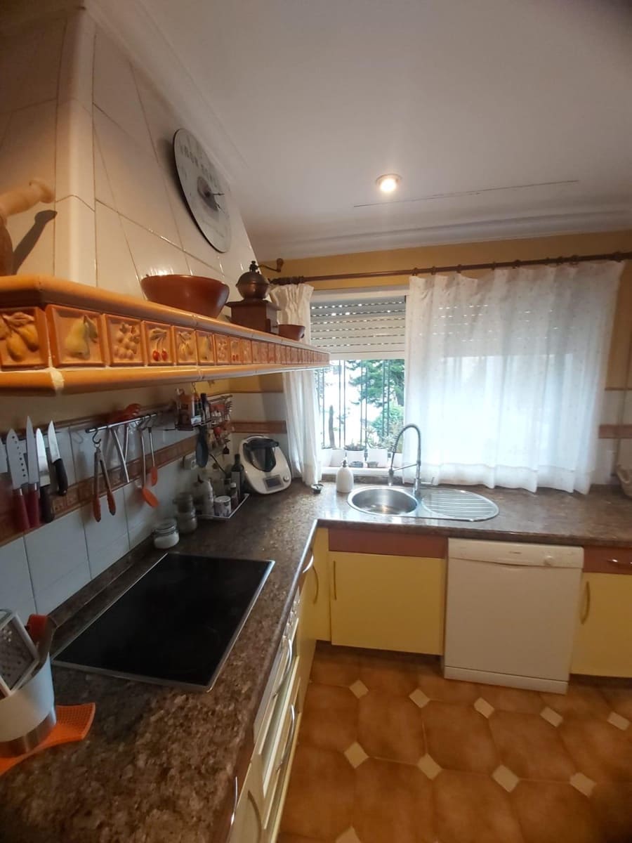 7 soveværelse Villa til salg i Algeciras - € 617.000 (Ref: 8915439)