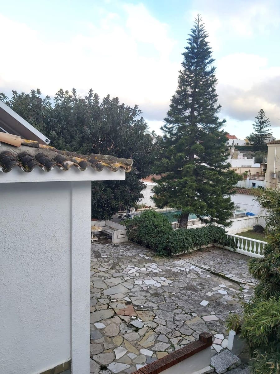 7 soveværelse Villa til salg i Algeciras - € 617.000 (Ref: 8915439)