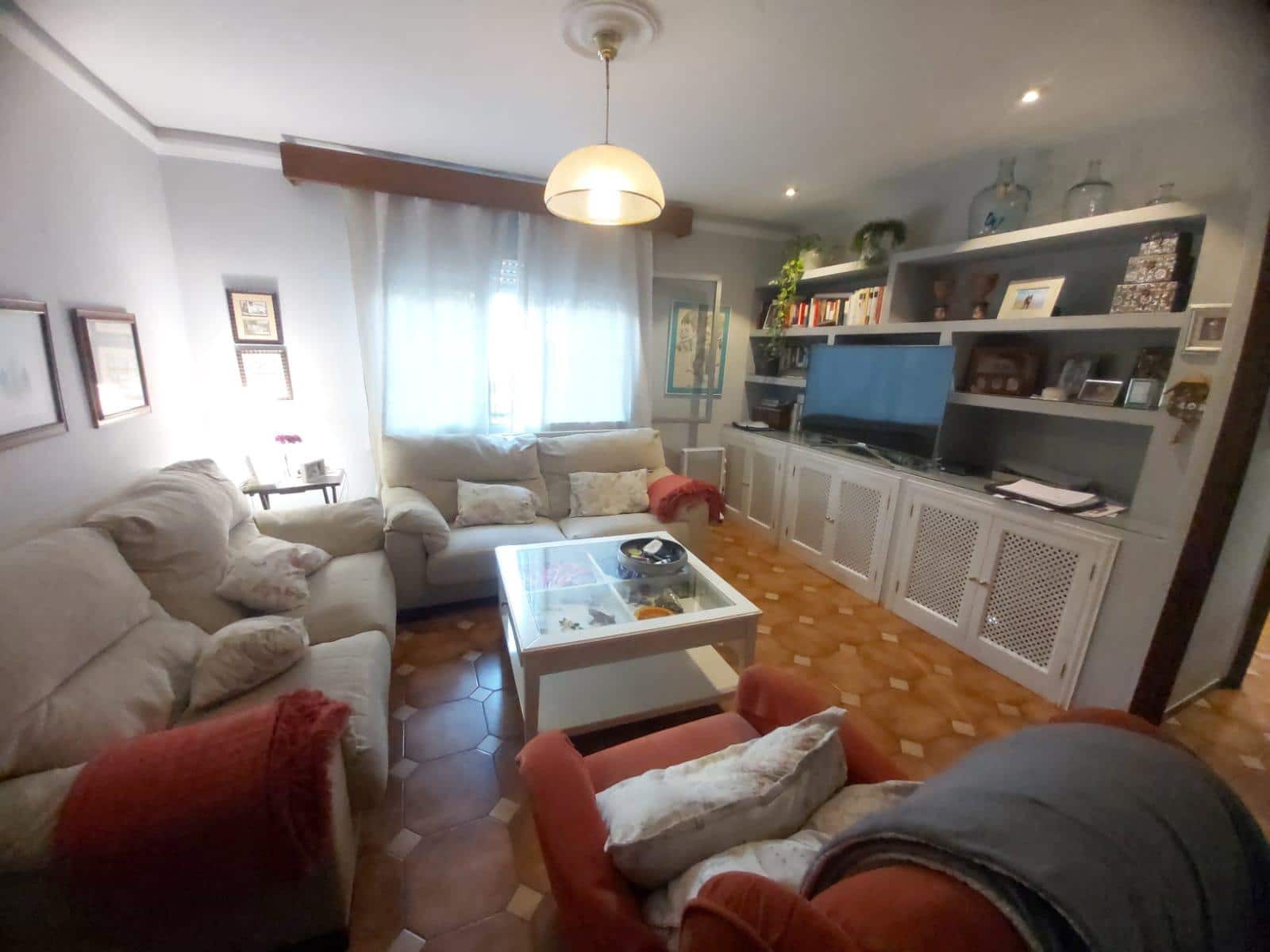 7 soveværelse Villa til salg i Algeciras - € 617.000 (Ref: 8915439)