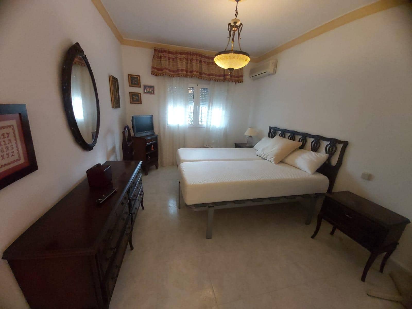 7 soveværelse Villa til salg i Algeciras - € 617.000 (Ref: 8915439)