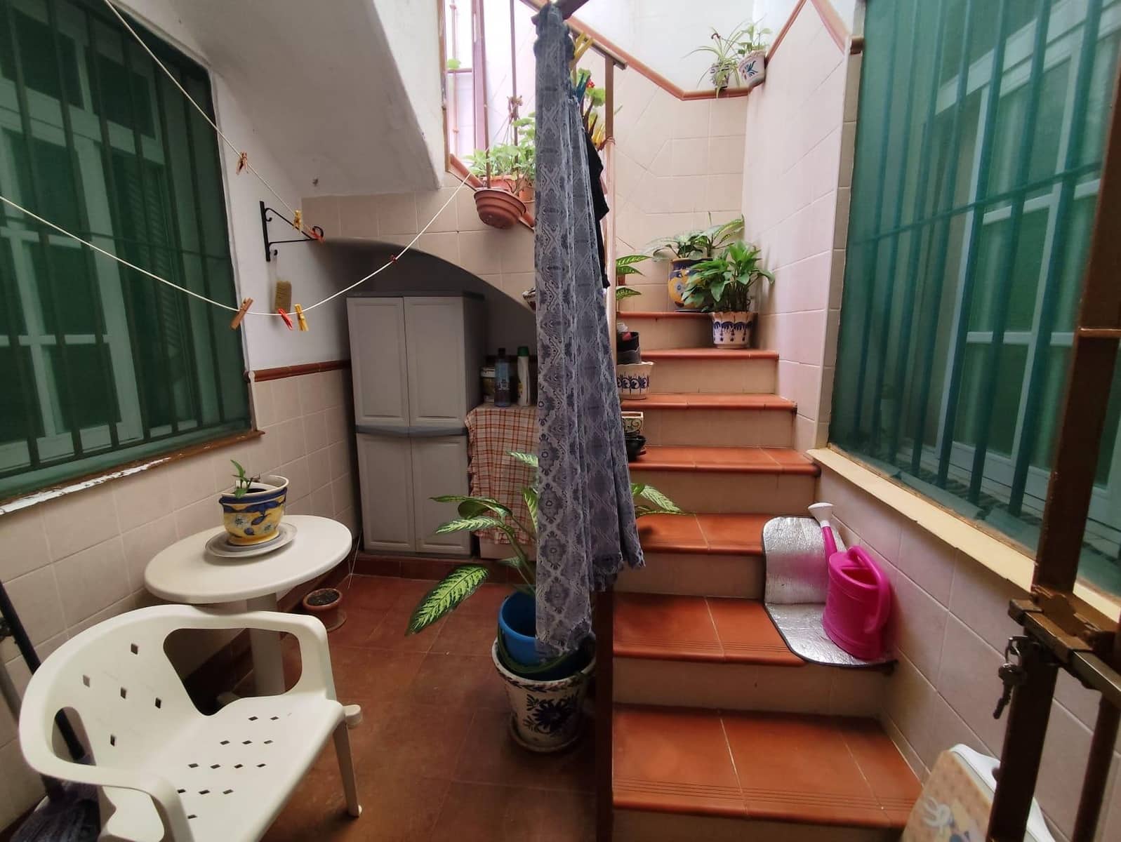 3 soverom Hus til salgs i La Linea de la Concepcion med garasje - € 220 000 (Ref: 9042192)