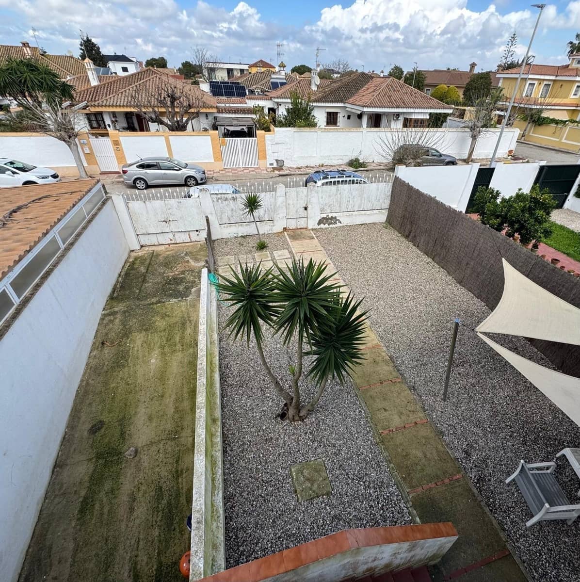 4 soveværelse Villa til salg i Sanlucar de Barrameda med garage - € 389.000 (Ref: 9048728)