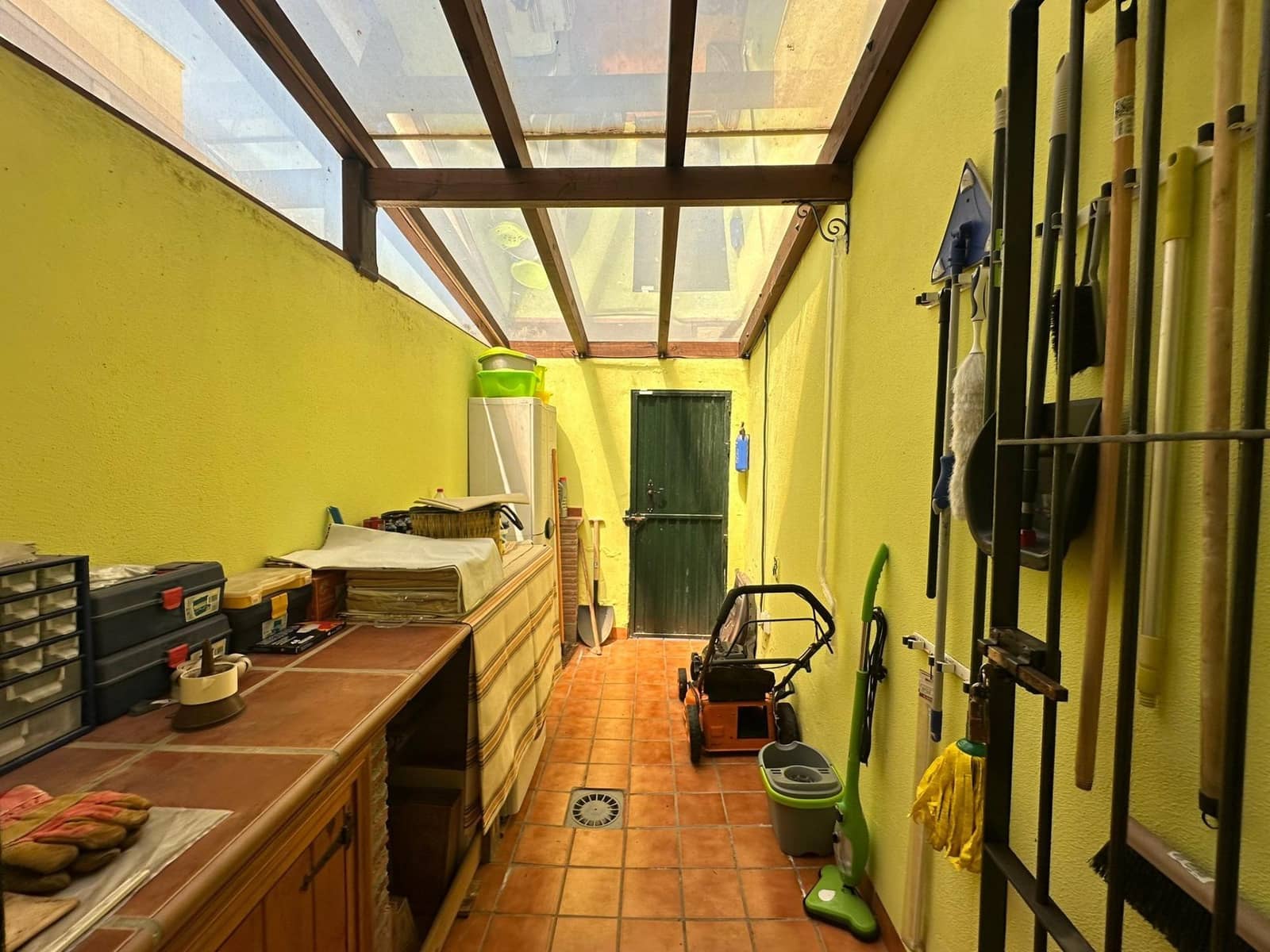 5 soveværelse Semi-Rækkehus til salg i Los Barrios - € 388.000 (Ref: 9106497)