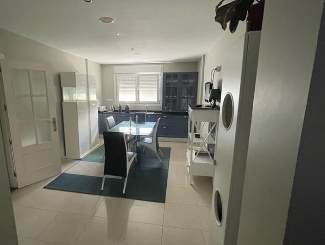 5 soveværelse Villa til salg i Los Barrios med swimmingpool garage - € 620.000 (Ref: 9114090)